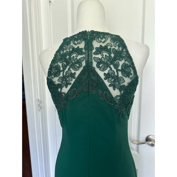 BADGLEY MISCHKA Tyler Emerald Lace Gown 8 MSRP $635 - Picture 7 of 12